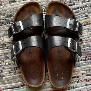 Black Arizona Birkenstocks
